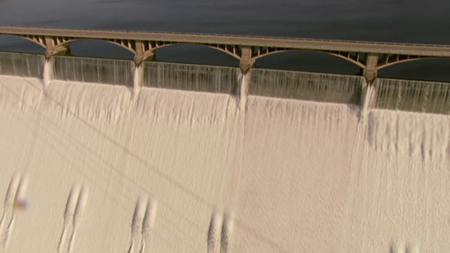 Grand Coulee Dam: A Man-Made Marvel